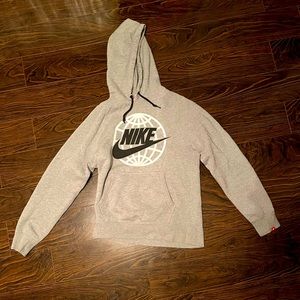 MENS NIKE HOODIE SIZE SMALL